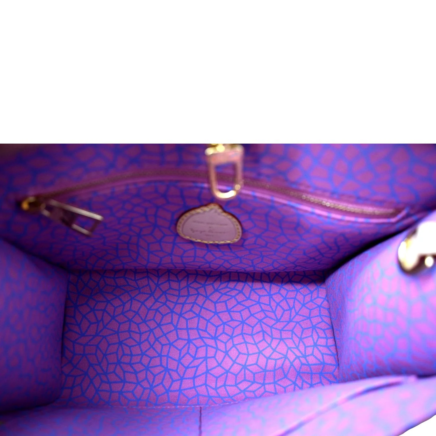 Thumbnail 10